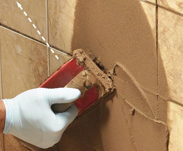 你知路瓷砖胶和水泥哪个更好吗？