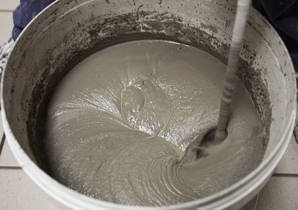 造成瓷砖脱落的原因及其解决步骤