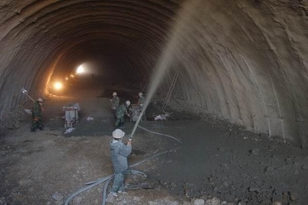 宁夏混凝土速凝剂厂家浅析预拌混凝土出产环节存在问题及质量节造