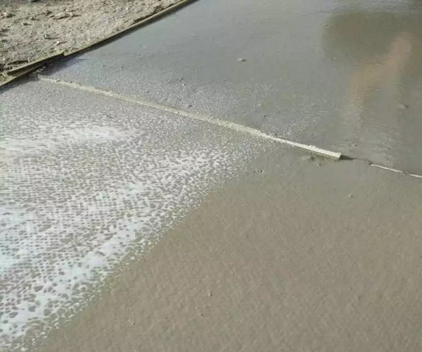 能够援手改善混凝土表加剂与水泥的适应性的步骤