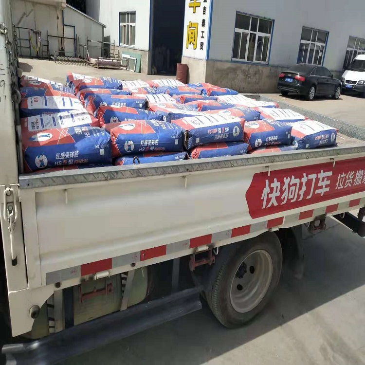 瓷砖胶若何建补墙面脱落瓷砖的问题